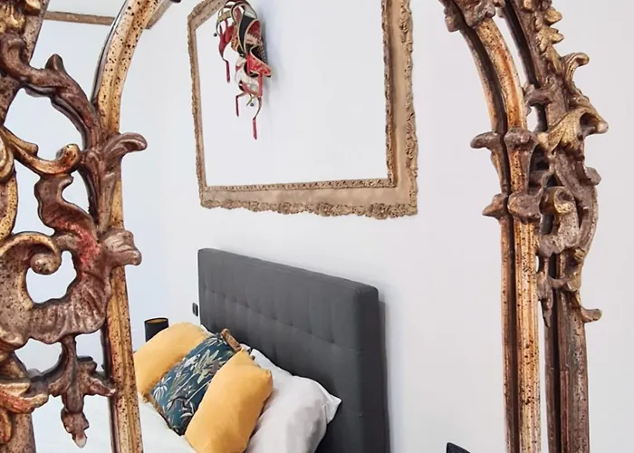 Luxury Flat In Center By The Sea *